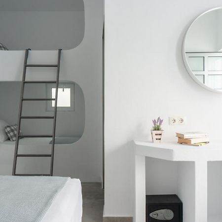 Pelican Paros Exterior foto